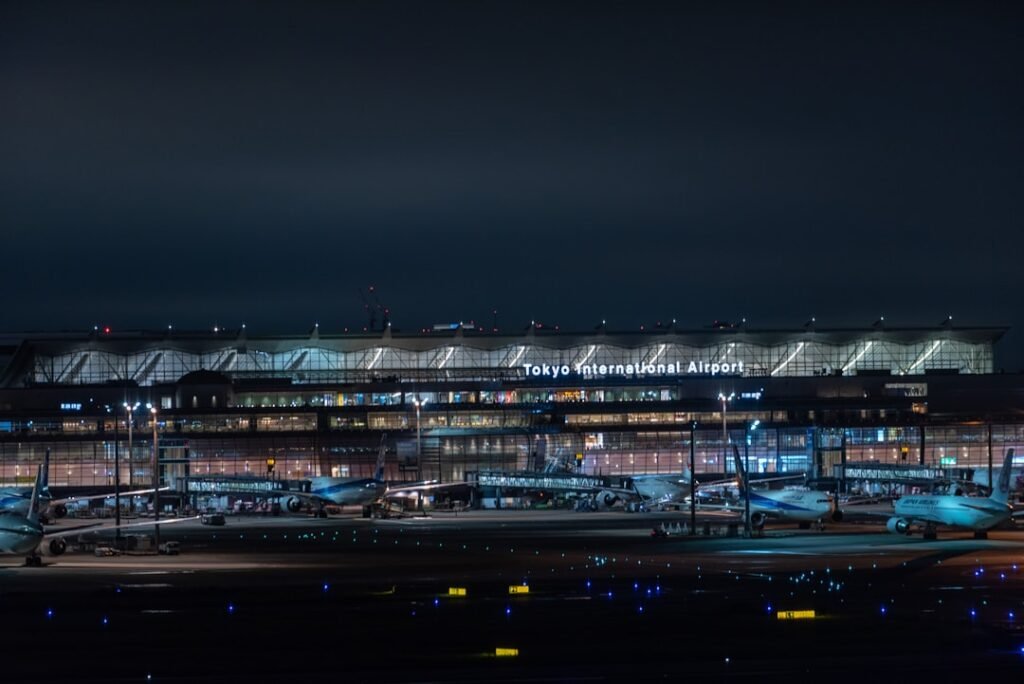 Photo Airport terminal