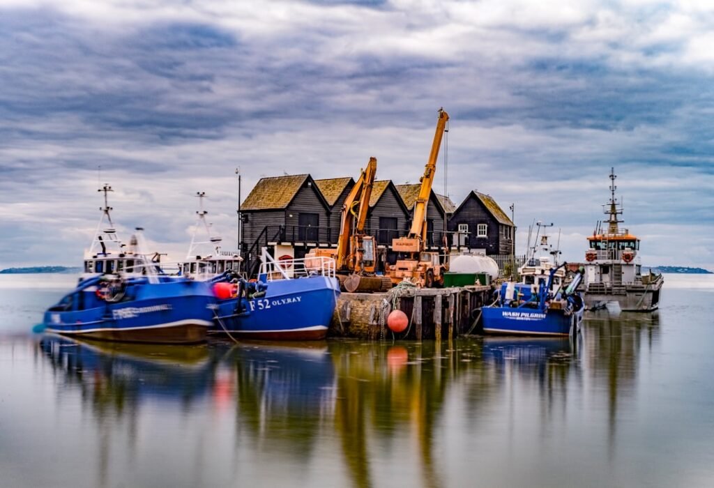 Photo Fishing boats