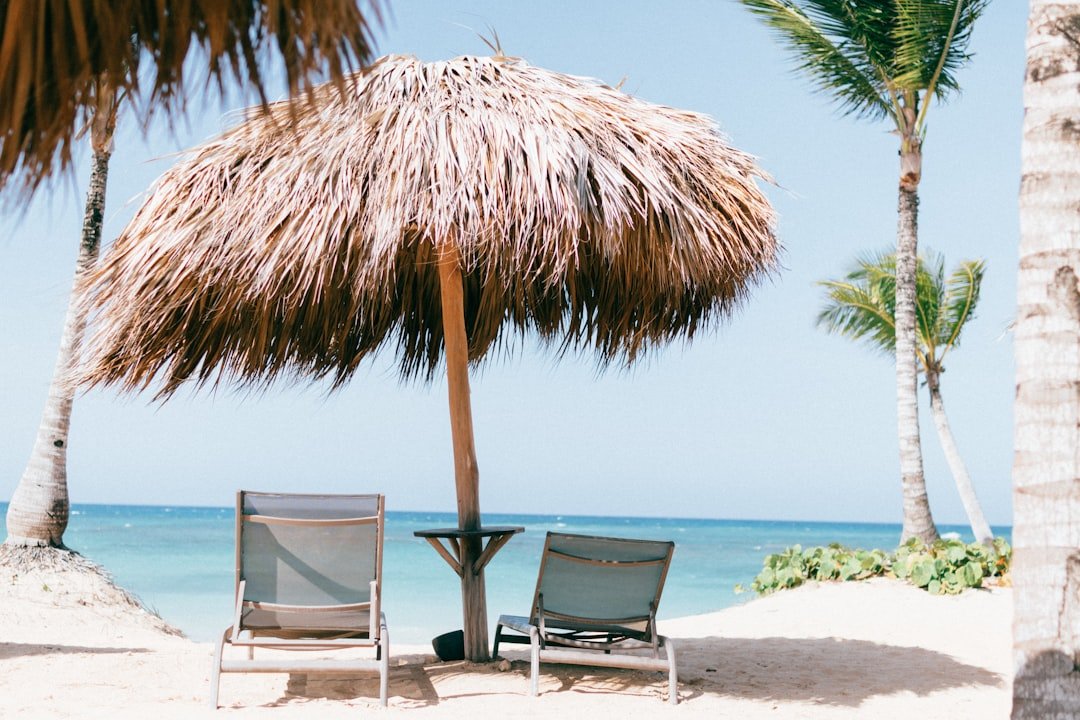 Photo Beachfront dining