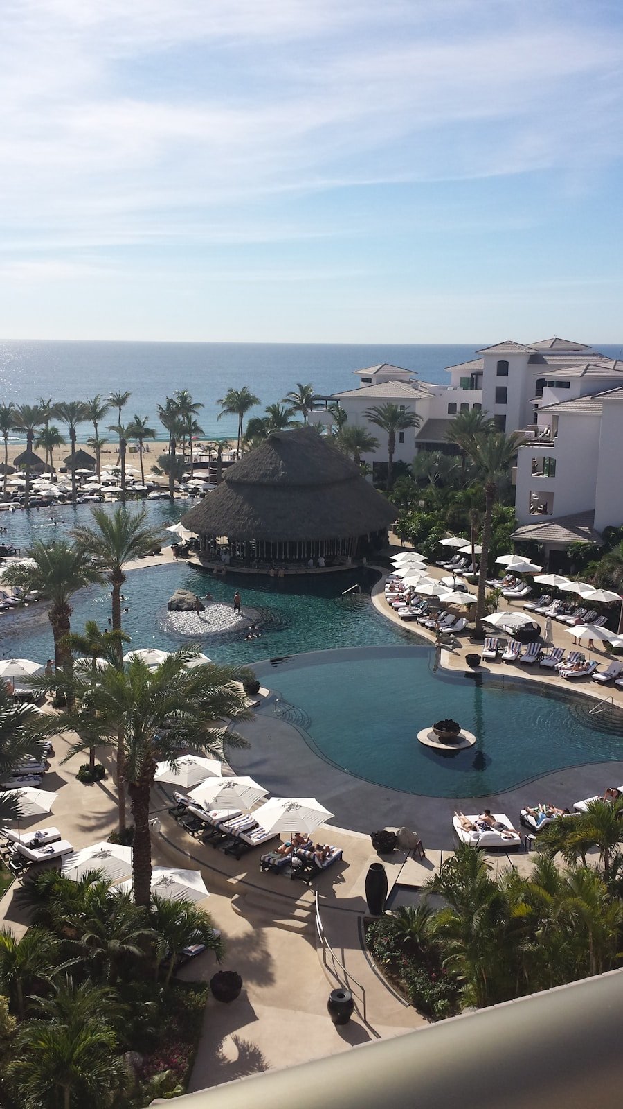 Photo "Why are flights to Cabo so expensive?"